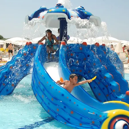 Отель Hedef Beach 4*